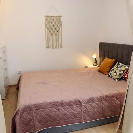 Sophie Studio - City Center Blagoevgrad Extérieur photo