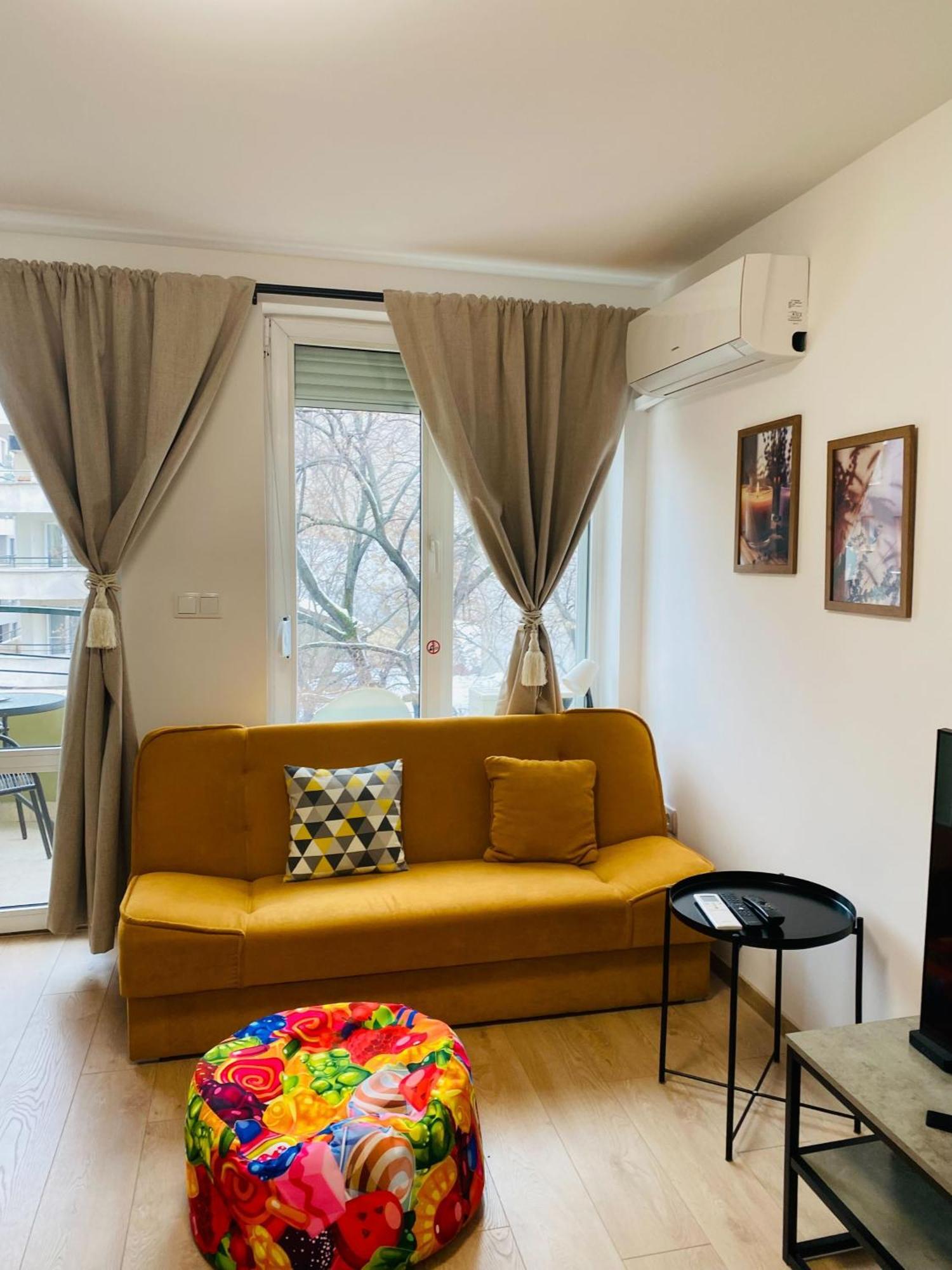 Sophie Studio - City Center Blagoevgrad Extérieur photo
